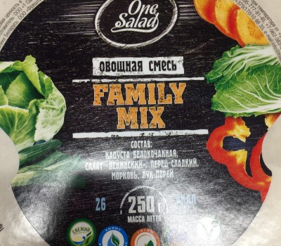 На упаковку наклейки - Овощная смесь Family Mix